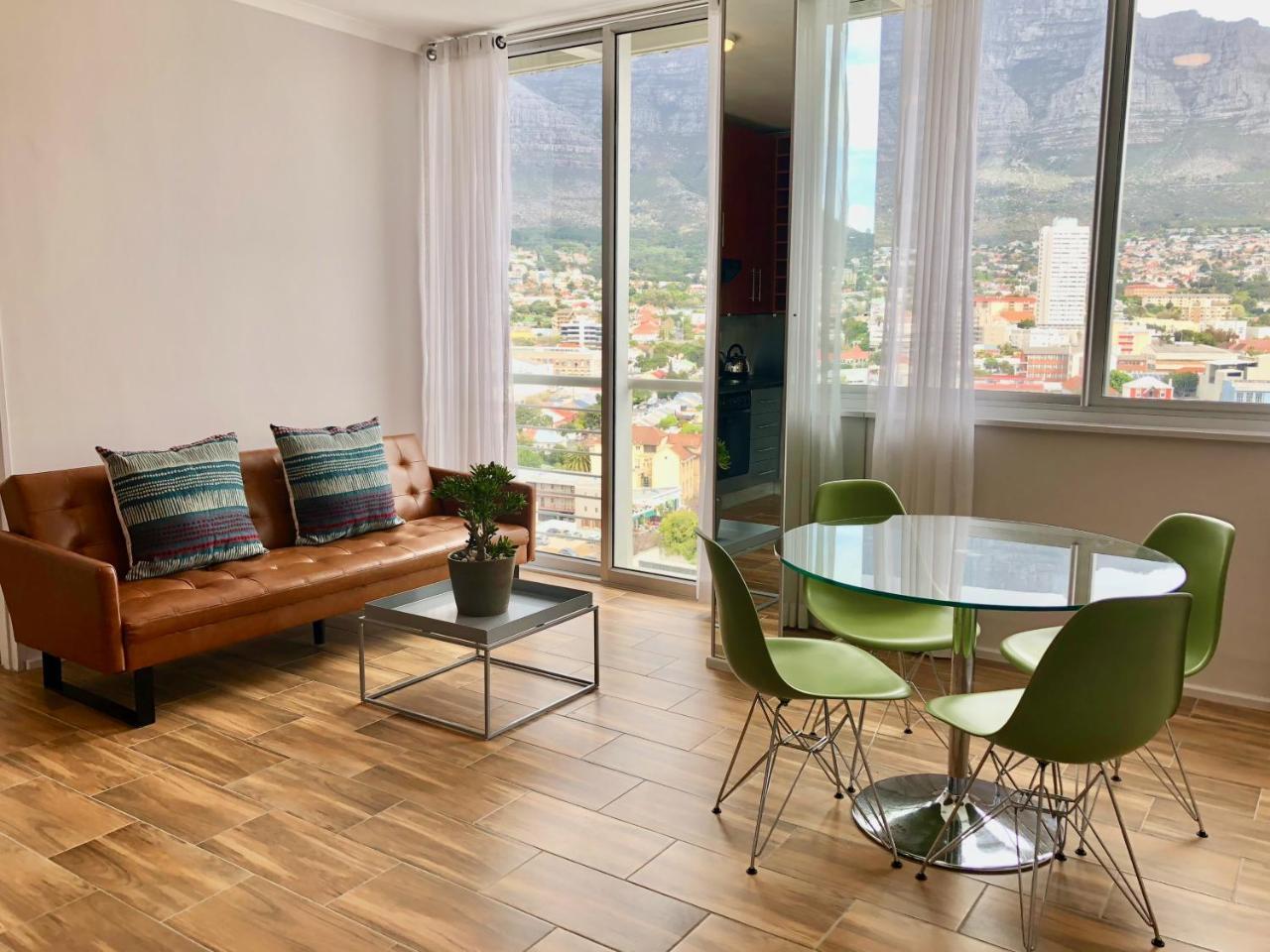 Appartamento Urban Oasis At Perspectives Città del Capo Esterno foto